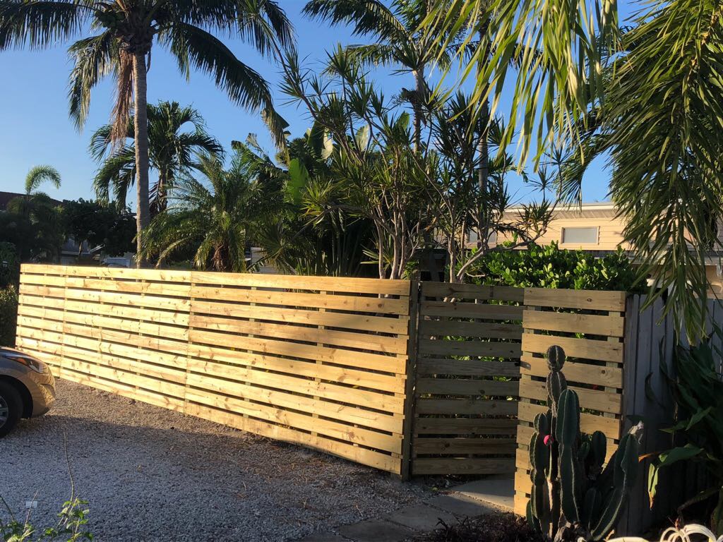 Cape Coral fencing builders